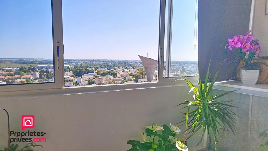 Balcon - Appartement 3 Pièces avec Vue Panoramique à Royan