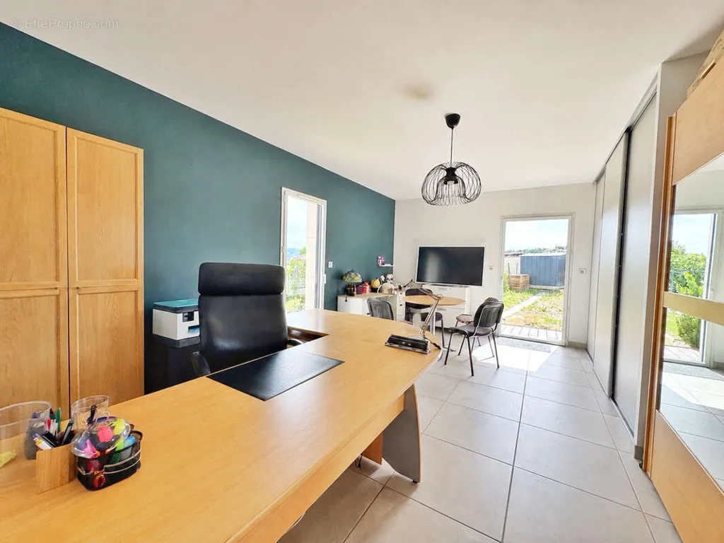 Studio - Contemporary House with Pool in Saint-Joseph
