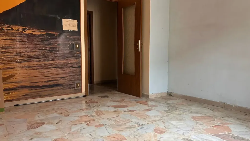 Pièces - Apartment with Terrace in Piacenza