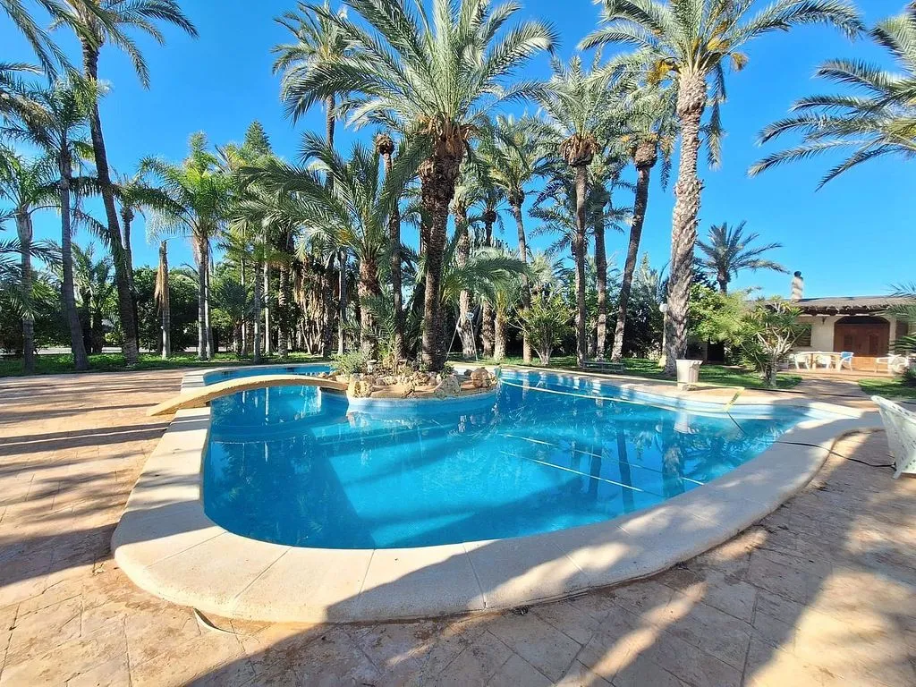Bassein - Detached House with Spa in Elche