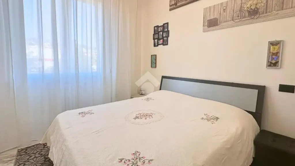 Chambres - Renovated Apartment with Balcony in Ancona