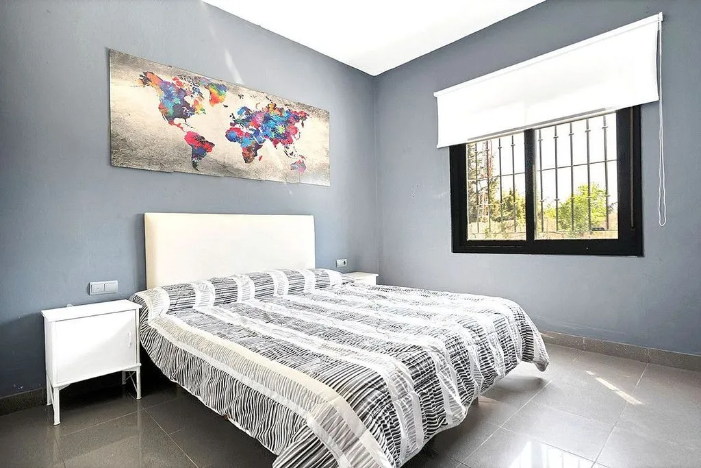 Magamistoad - Chalet with Pool in La Milla de Oro, Marbella