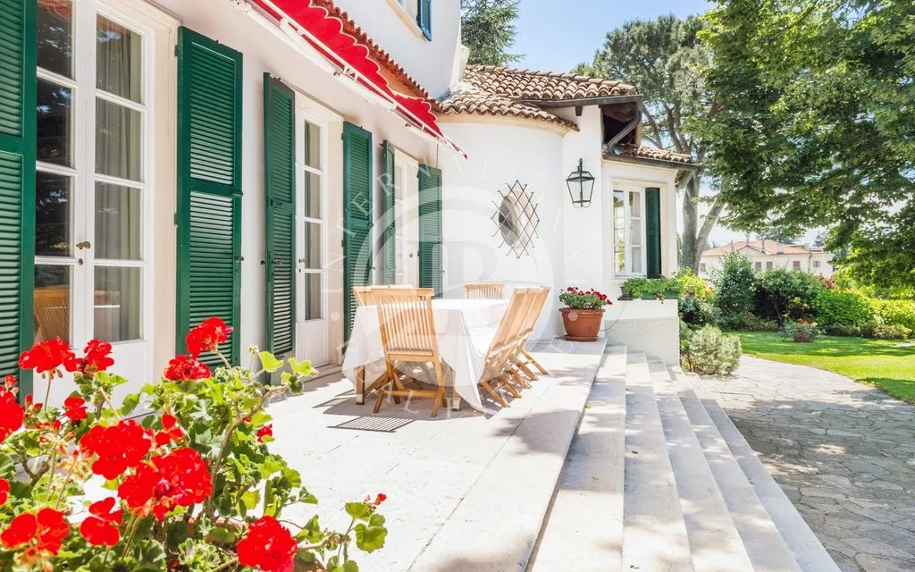 Terrass - Luxury Villa with Pool near Vicenza