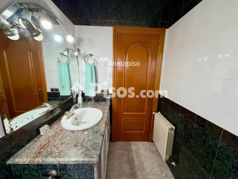 Salles de bain - Chalet with Pool in El Vendrell