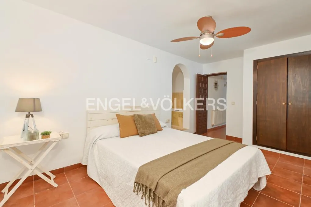 Magamistoad - Mediterranean Villa with Tower in Benissa