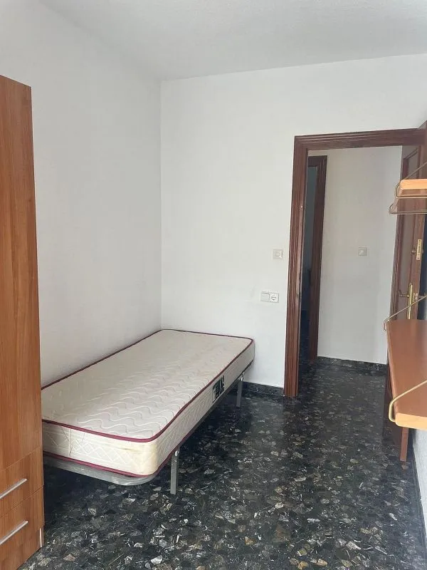 Chambres - Apartment with Balcony in Loja
