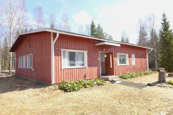 Exterior - Foreclosed Cottage with Barn in Taivalkoski
