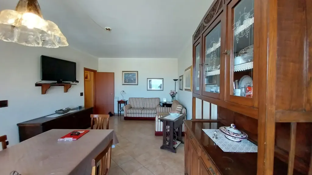 Söögituba - Panoramic Apartment with Sea View in Belvedere Marittimo