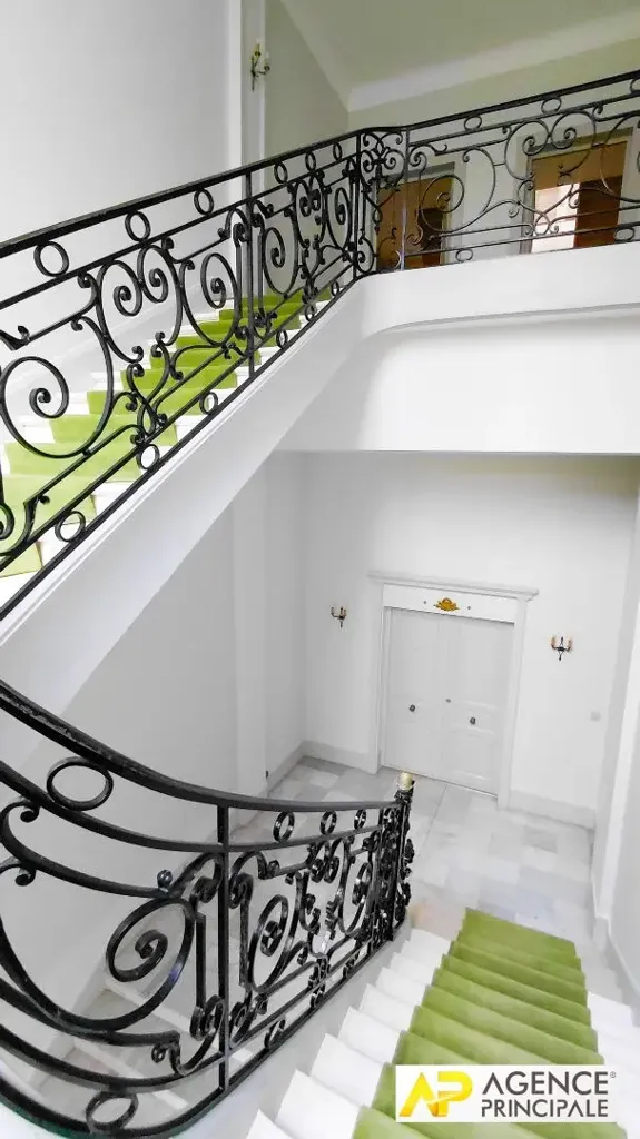 Pièces - Appartement Duplex avec Jardin à Versailles