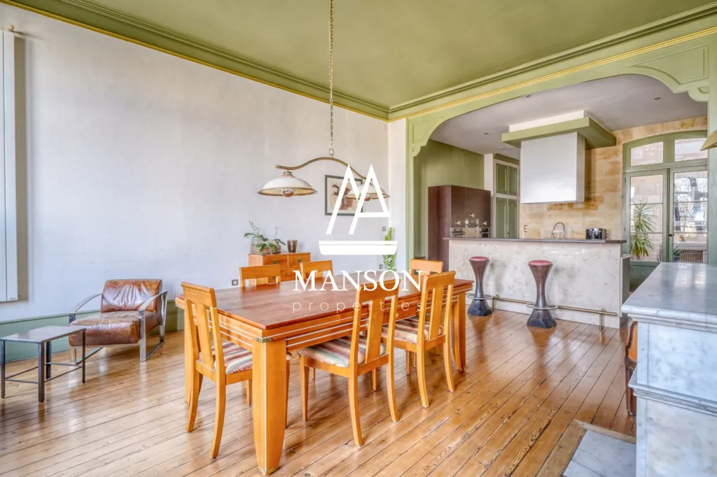Sala da pranzo - Historic Duplexes with Private Elevator in Bordeaux