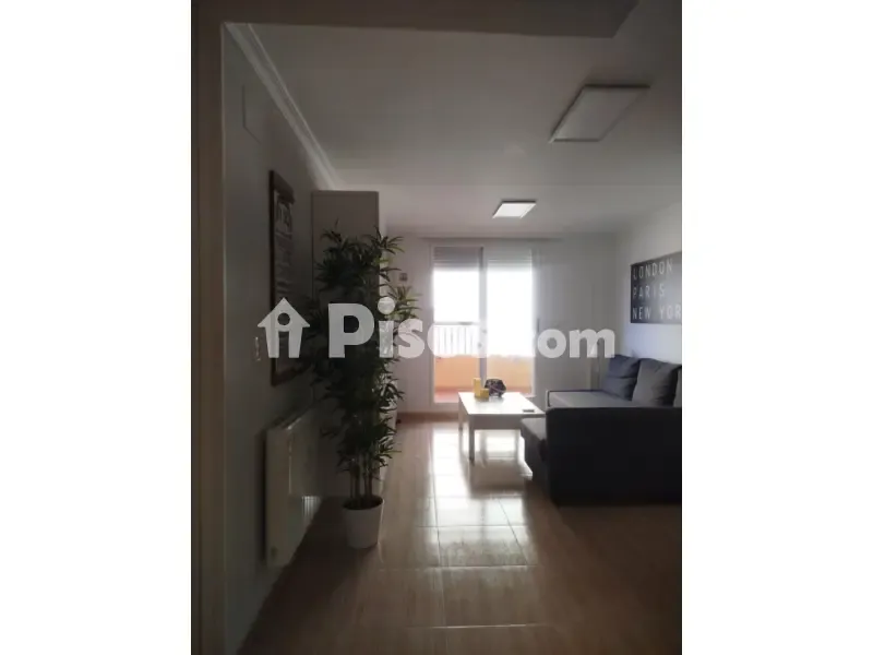 Elutuba - Duplex with Balcony and Pool in Sagunto