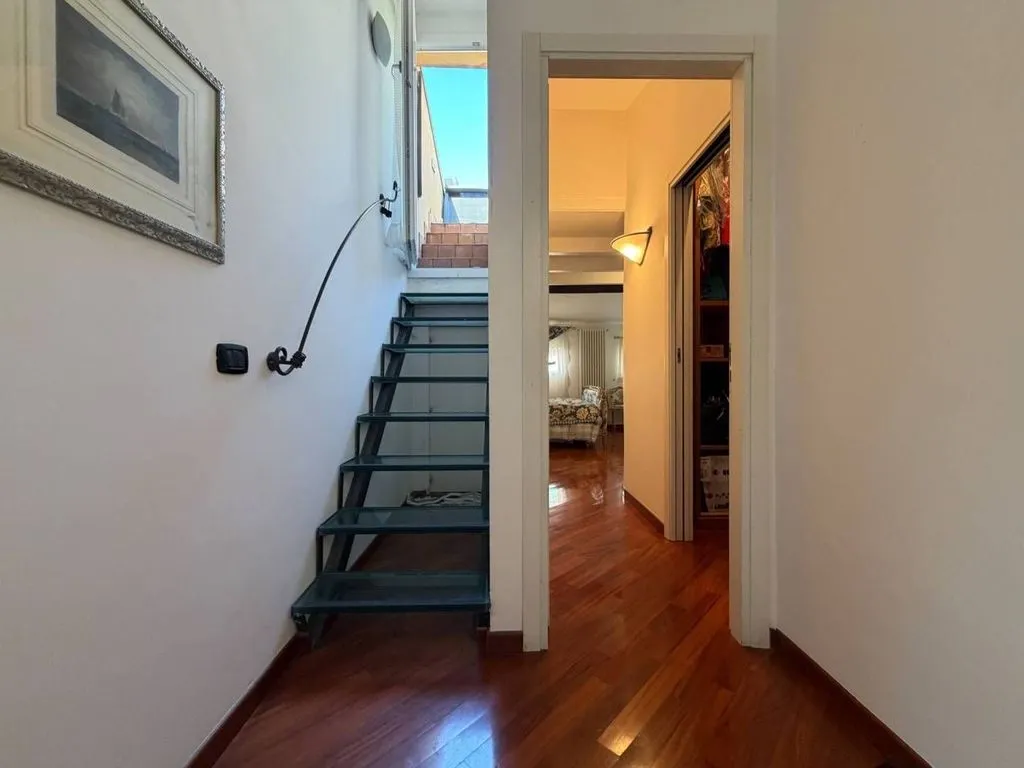 Ingresso - Luxury Mansarded Apartment in Bologna