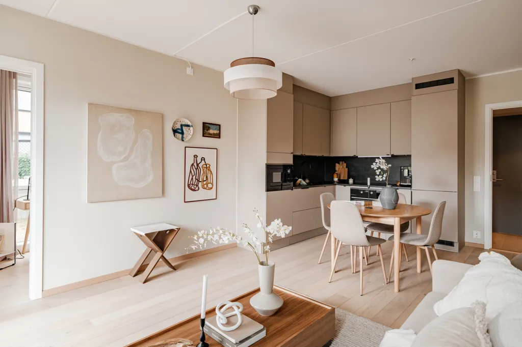 Living Room - 3-Bedroom Apartment with Garden Access in Oslo