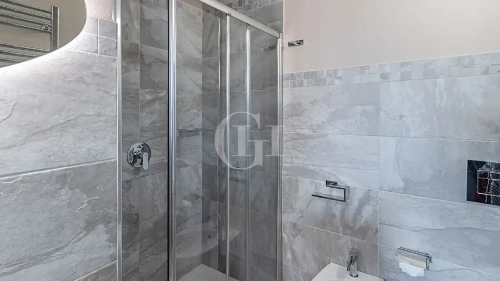 Salles de bain - Luxury Villa with Heated Pool near Desenzano