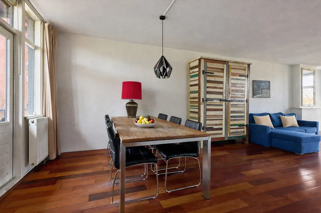 Sala da pranzo - Apartment with South-Facing Balcony in Amsterdam