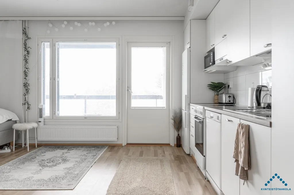 Cuisine - Spacious Penthouse with Balcony in Oulu