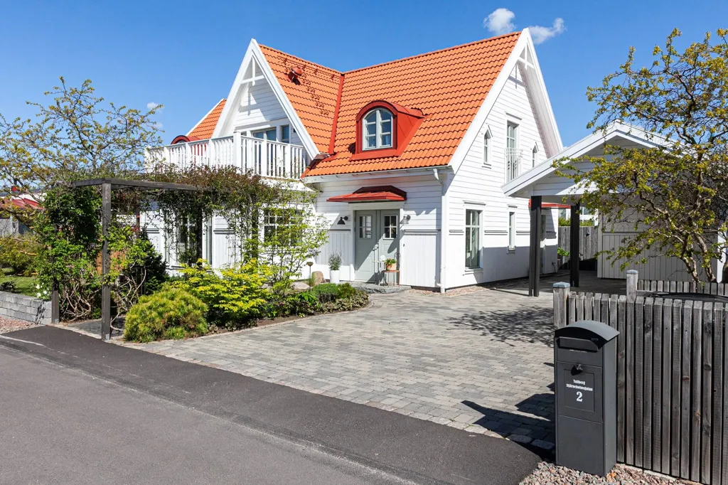 Välivaade - Charming Villa with Pool in Suburban Area