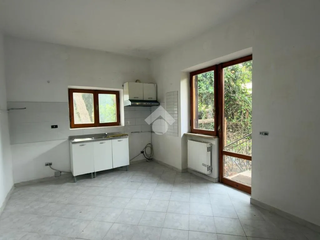 Cuisine - Bifamiliare with Private Garden in Rocca Priora
