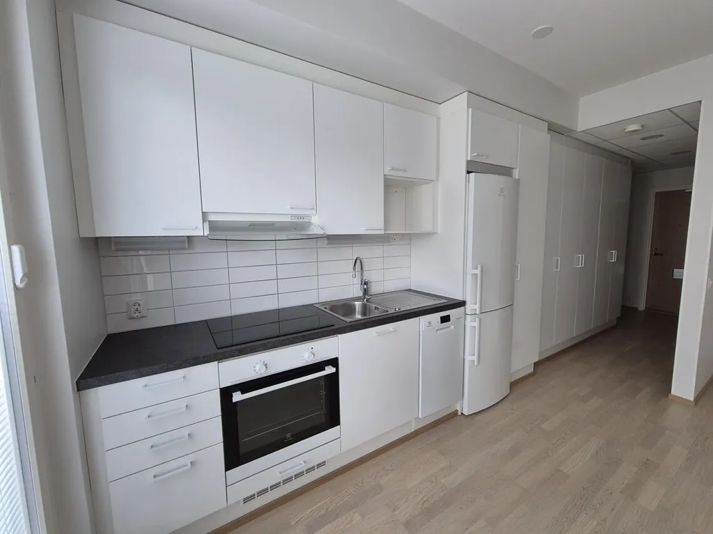 Modern Studio with Balcony in Hervanta, Tampere