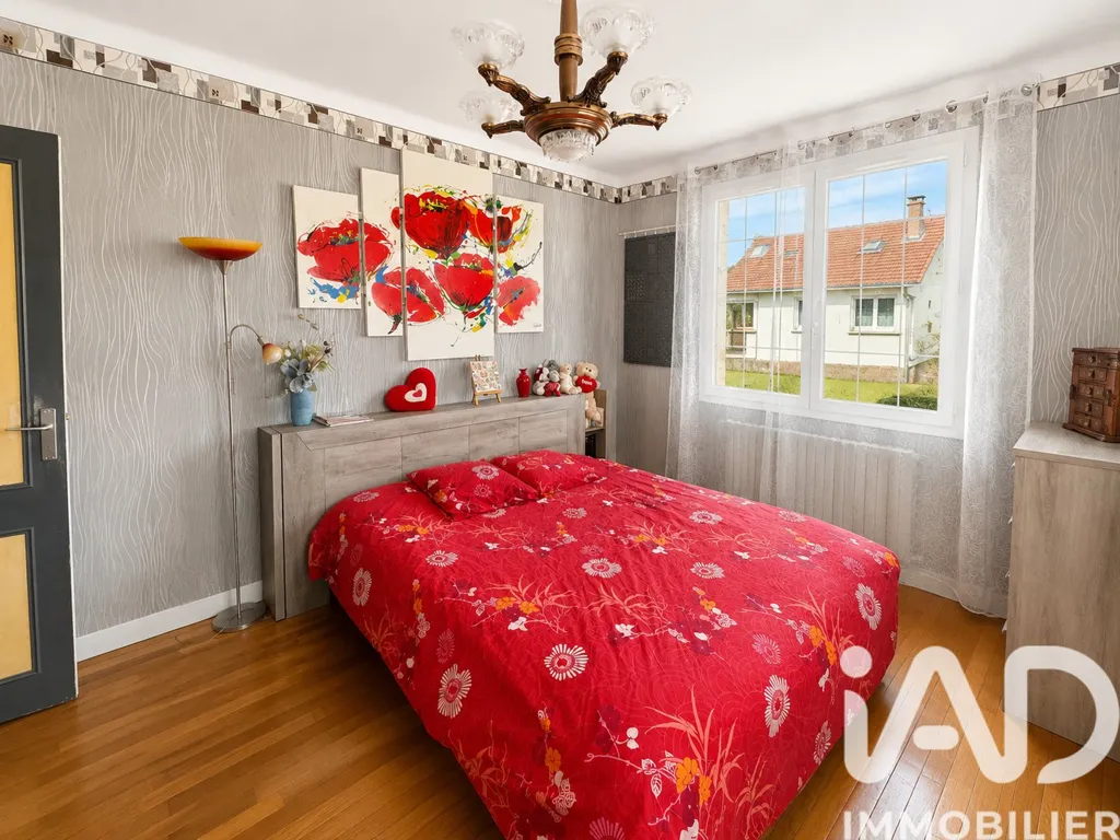 5-room house in Sainte-Geneviève-des-Bois