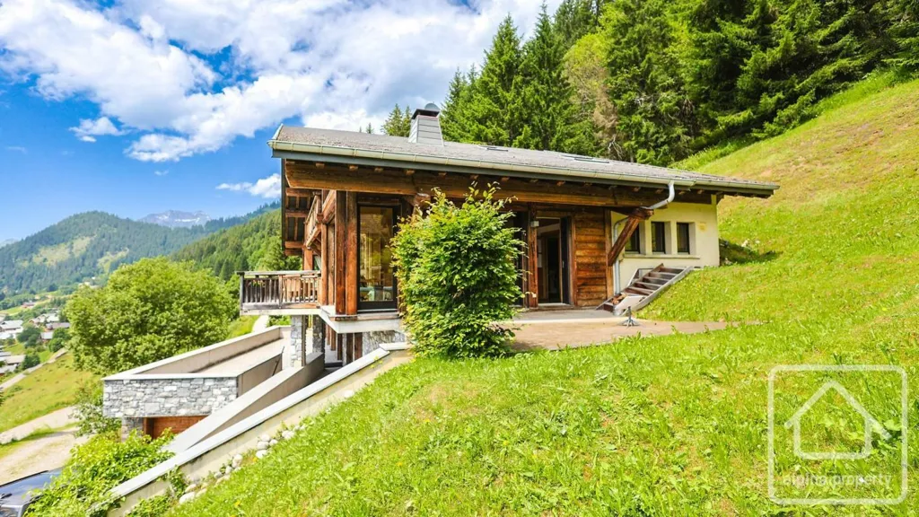 Välivaade - Luxury Chalet with Panoramic View in Châtel