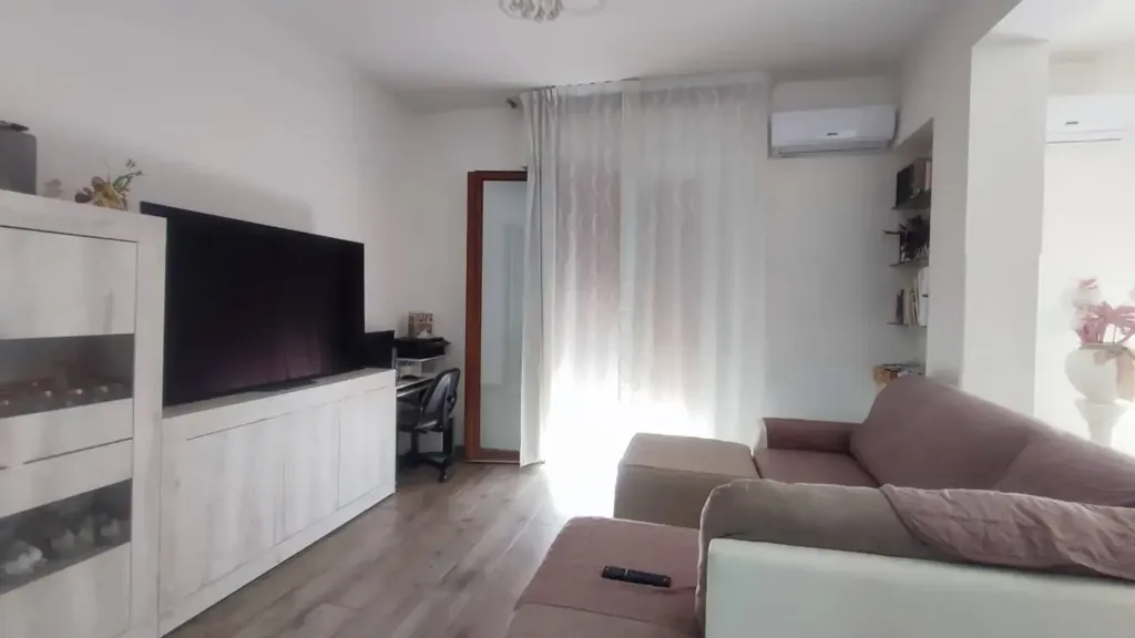 Séjour - Recently Refined Apartment with Terraces in Castelfiorentino