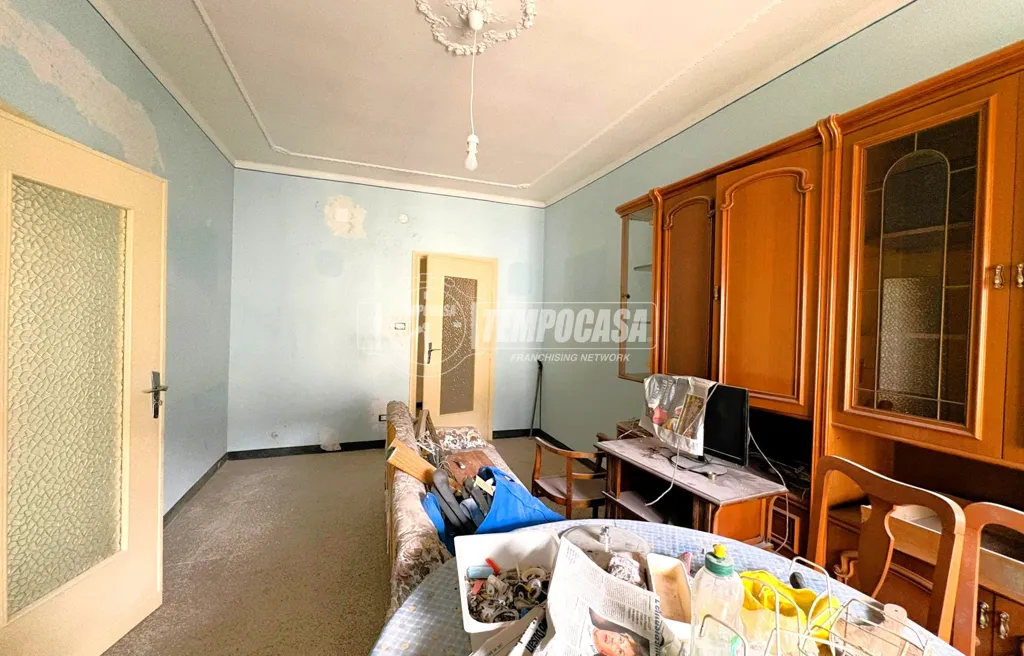 Chambres - Central Apartment with Balcony in Pinerolo