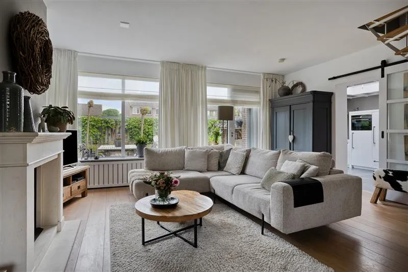 Maison 8 pièces à Breda