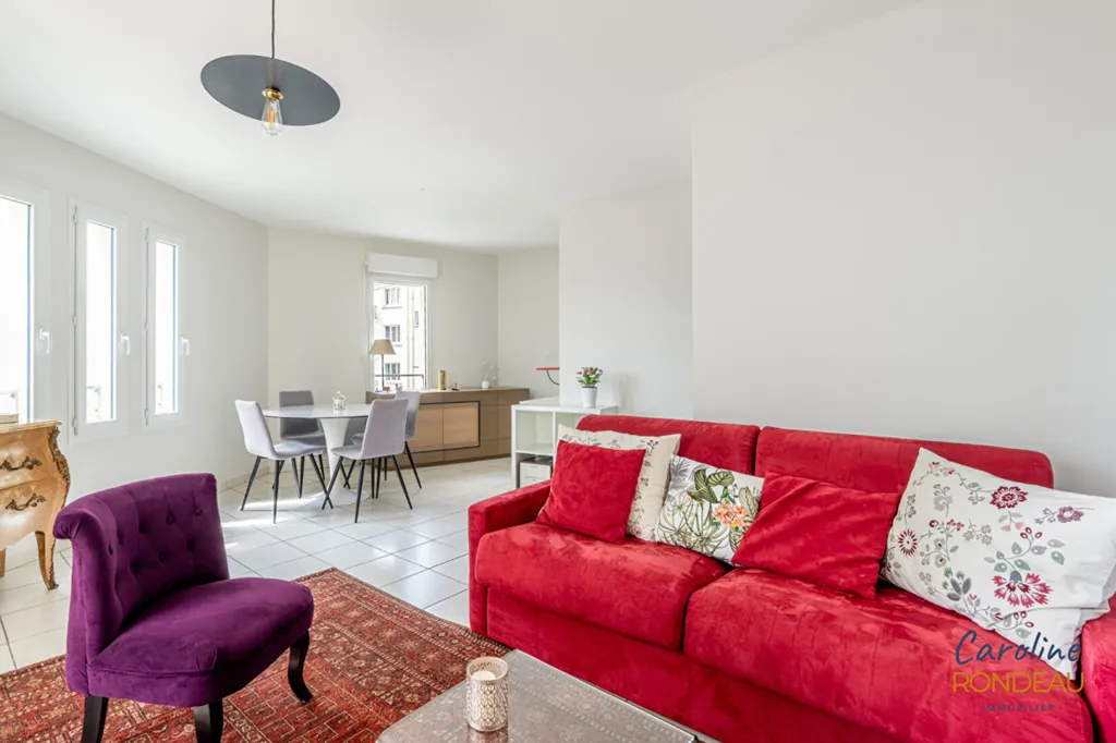Elutuba - 2-Bedroom Apartment with Balcony in Nantes
