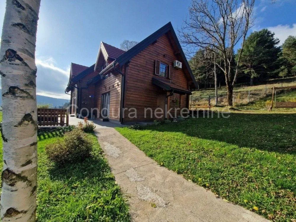 Extérieur - Commercial-Residential Complex with Pool in Donji Babin Potok