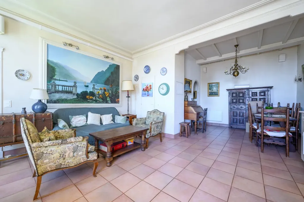 Séjour - Appartement Luxueux avec Vue Mer à Cannes