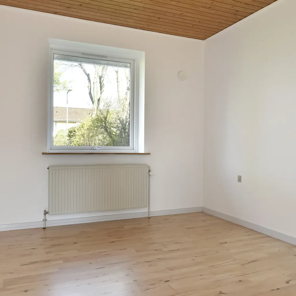 Toad - Two-Bedroom Terraced House in Kongerslev