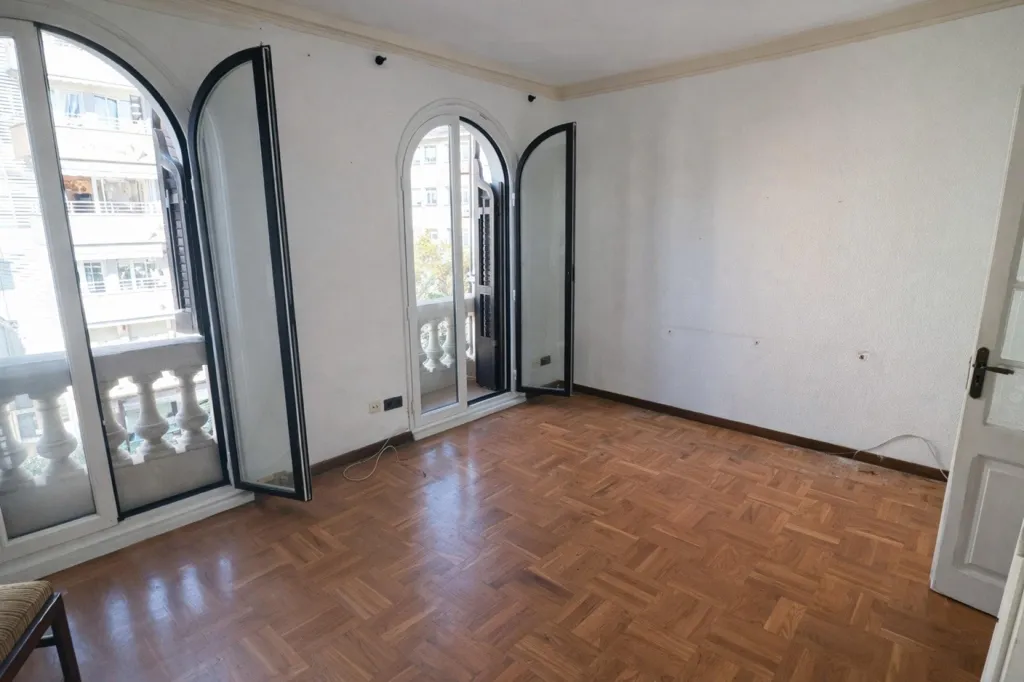 Pièces - Charming Attic with Balcony in Sitges Centre