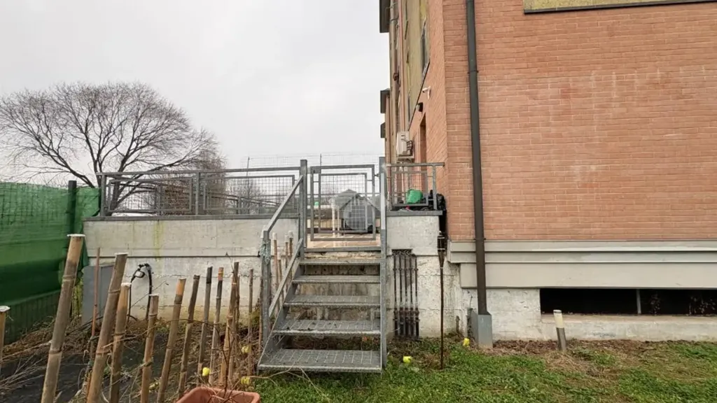 Toad - Ground Floor Apartment with Garden in Suzzara
