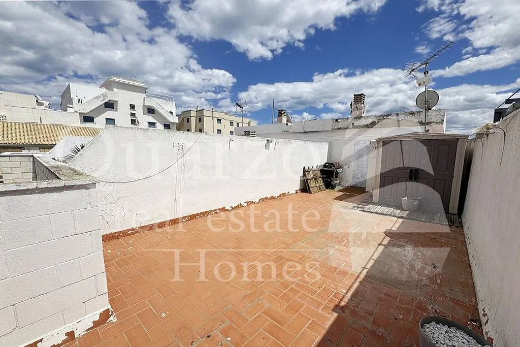 Terrace - Apartment with Terrace in Daimús