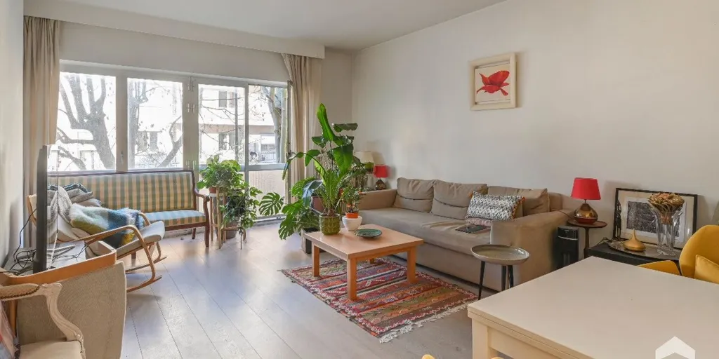 Elutuba - Bright 1-Bedroom Apartment in Châtelain, Elsene