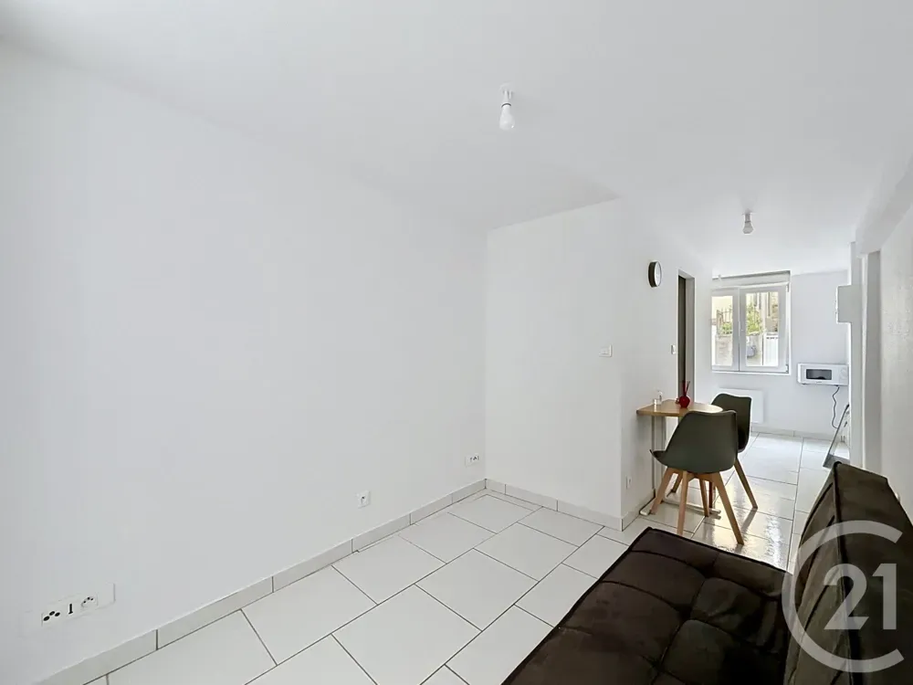 Elutuba - Meubled Studio in Montbéliard