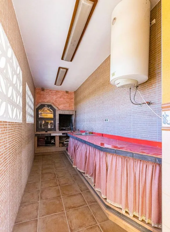Kitchen - Chalet with Andalusian Patio in Barriomar