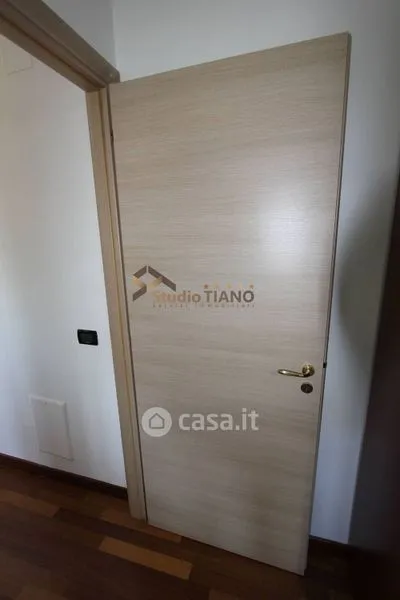 Entrée - Modern Flat with West Exposure in Rende