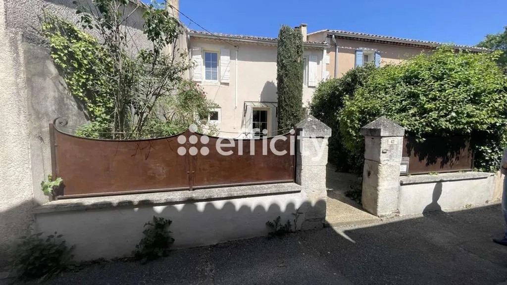 Maison 9 pièces à Roussillon