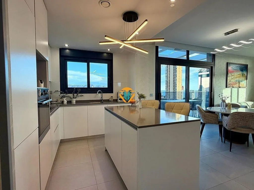 Kitchen - Apartment with Pool and Terrace in Benidorm