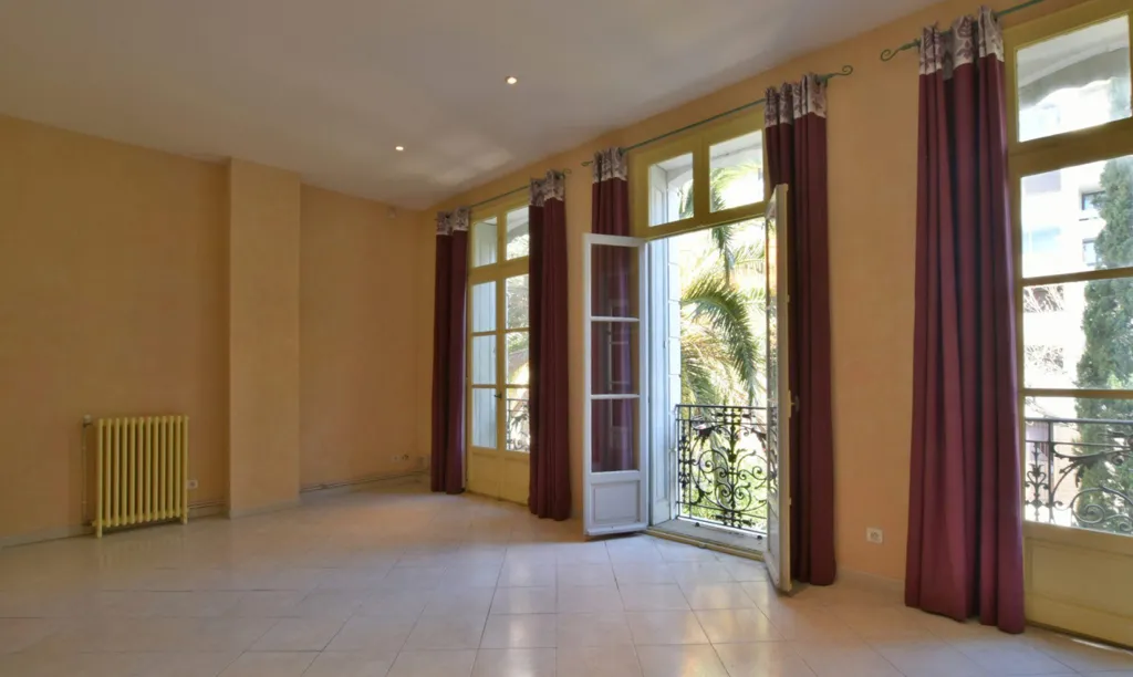 Séjour - Maison de Maître avec Jardin Arboré à Perpignan