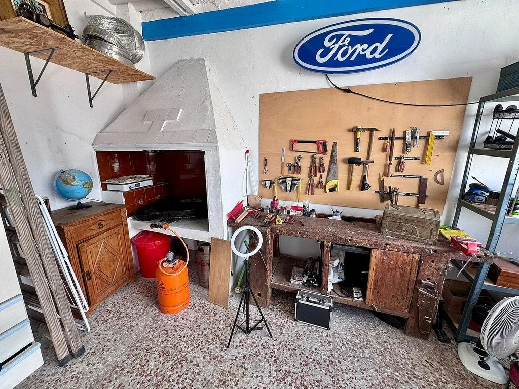 garage