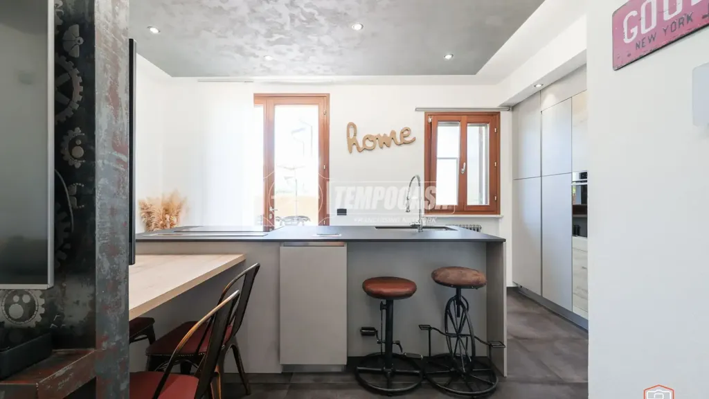 Köök - Ground Floor Apartment with Private Garden in Forlì