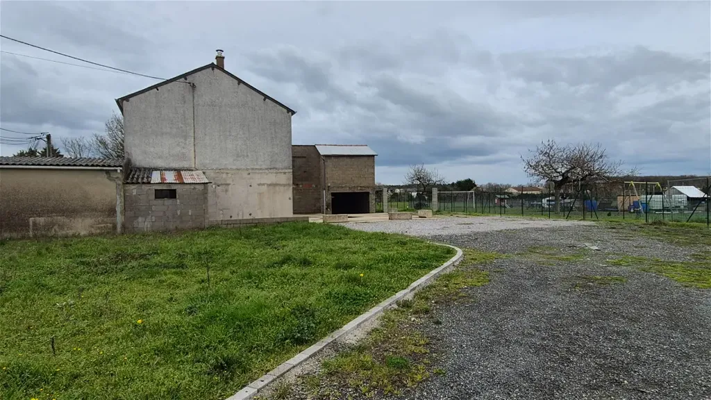 Maison 5 pièces à Brossay