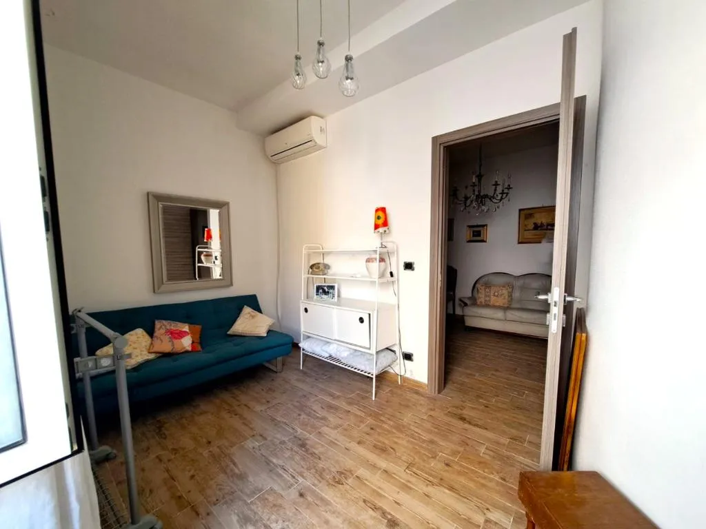 Séjour - Ground Floor Apartment with Private Courtyard in Usini