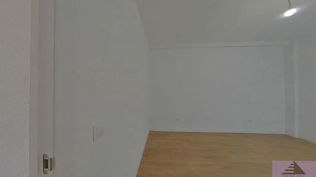 Pièces - Fully Renovated Flat with Metro Access in Fuenlabrada