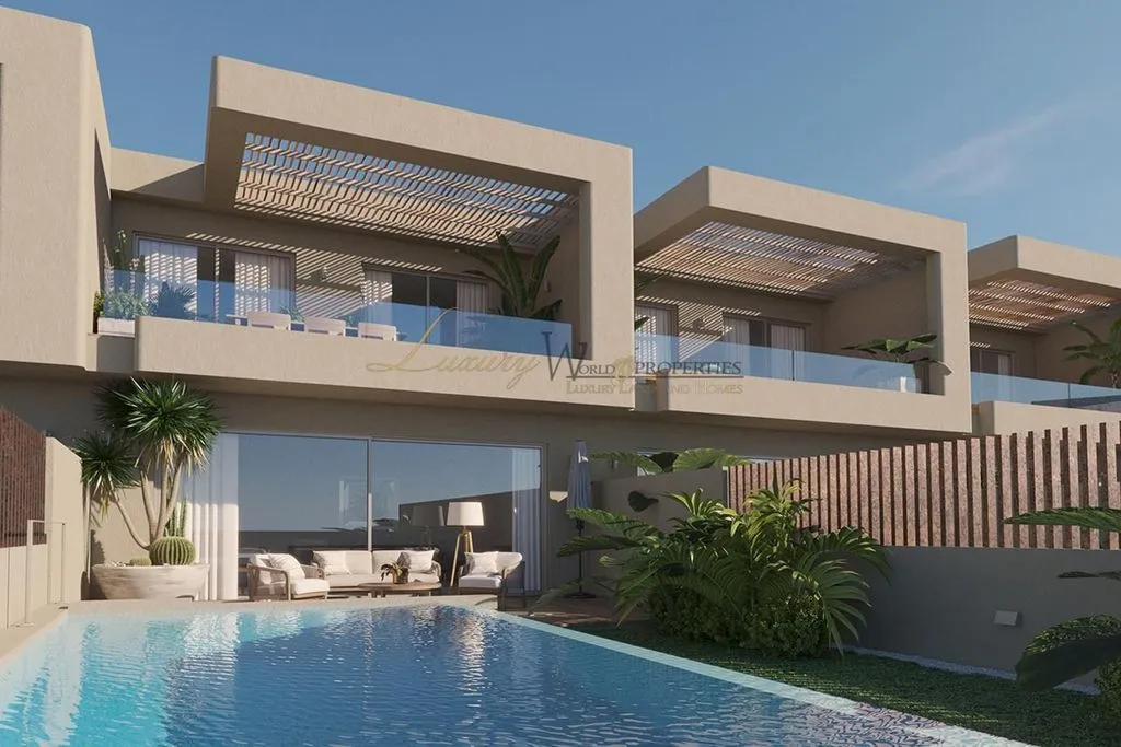 Piscine - Luxury Penthouse with Private Pool in Rokabella