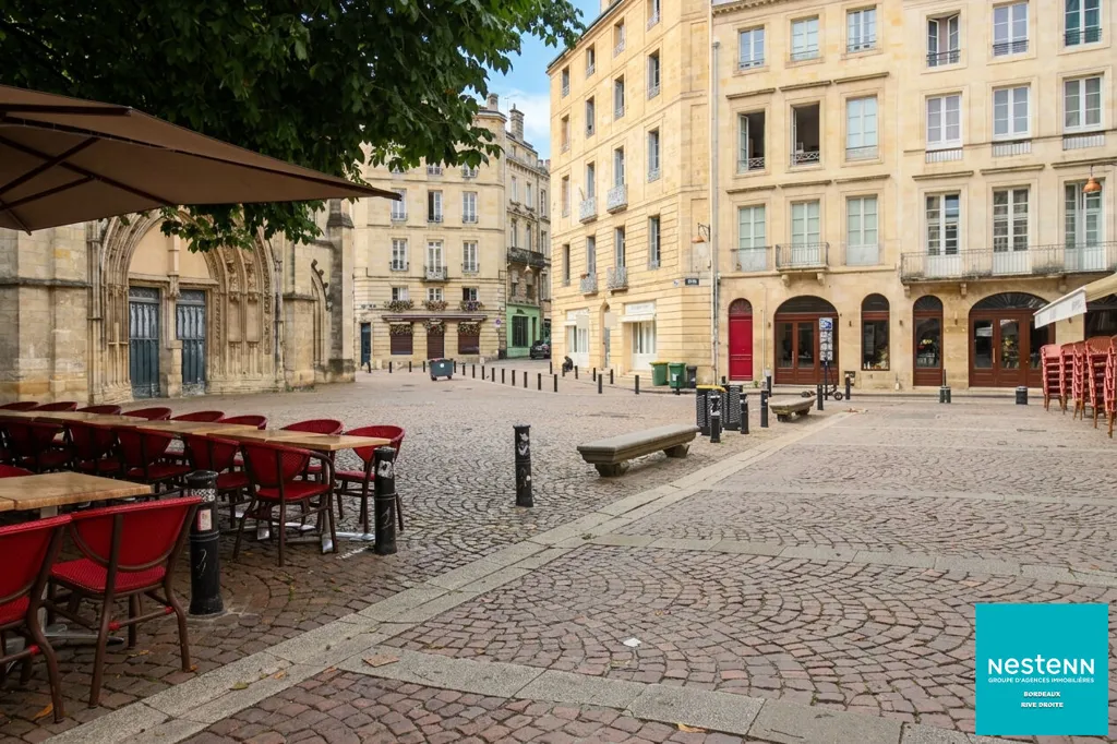 Studio with Courtyard View in Bordeaux Centre