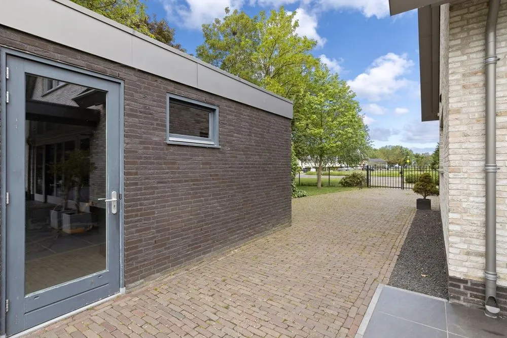 Välivaade - Eco-Friendly Villa with Solar Panels in Venlo